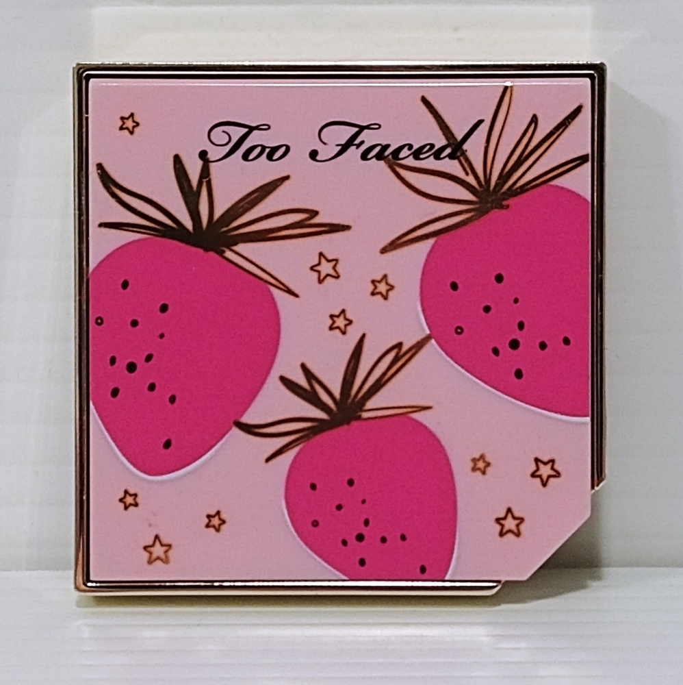 Too Faced Fruit Cocktail Blush Duo Strobeberry